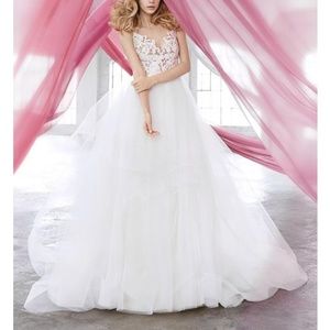 Halo by Hayley Paige bridal gown